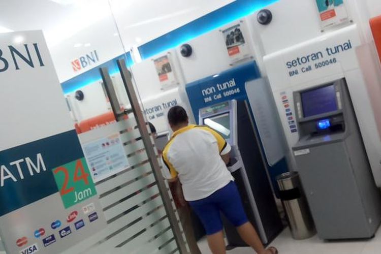 Cara ambil Uang di ATM BNI